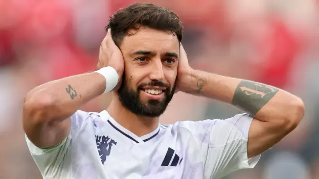 بعد رونالدو وجواو فيليكس.. هل ينضم برونو فيرنانديش إلى الثورة البرتغالية في النصر؟