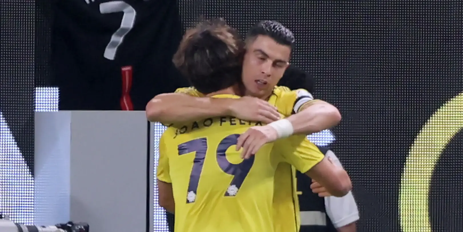 João Félix soal Cristiano Ronaldo Mengejar 1.000 Gol: Saat Dia Tiba di 999, Saya Akan Lakukan Segalanya untuk Membantunya