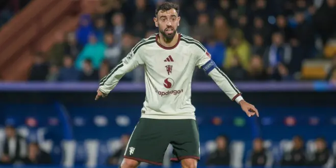 Críticas a Carrick: Bruno Fernandes revela em entrevista pós-jogo que comissão técnica decidiu não fazer marcação individual